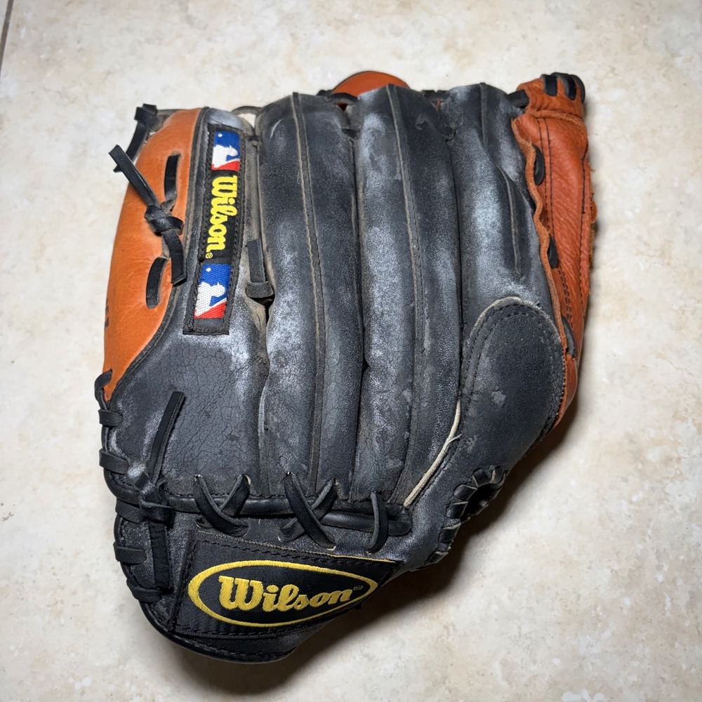 Wilson A2161 AS14 Advisory Staff Baseball Glove 12.5 Aztec Leather Black READ